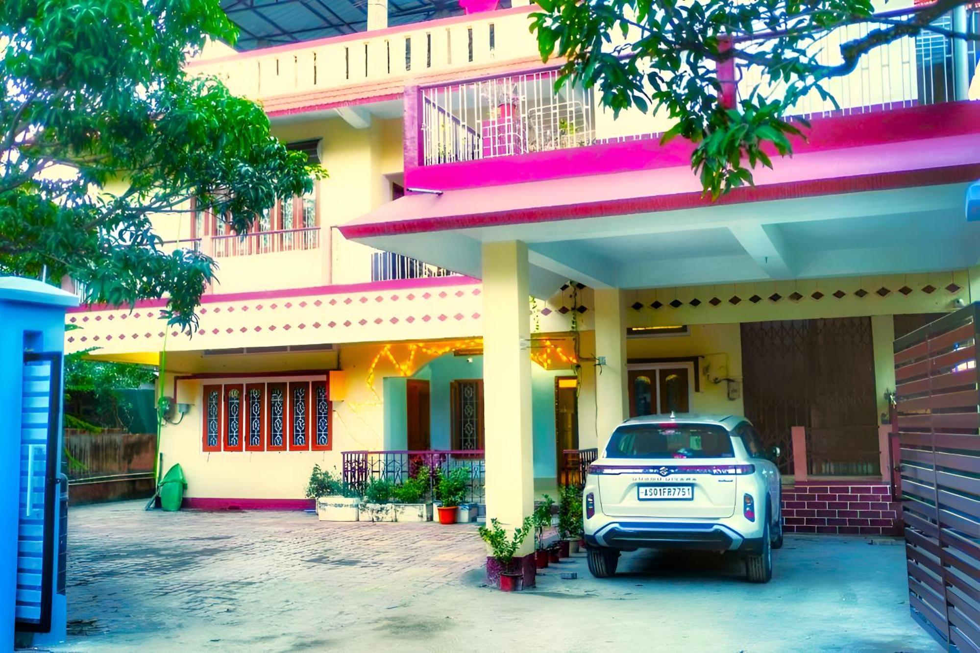 Capital Heritage Homestay Guwahati Dış mekan fotoğraf