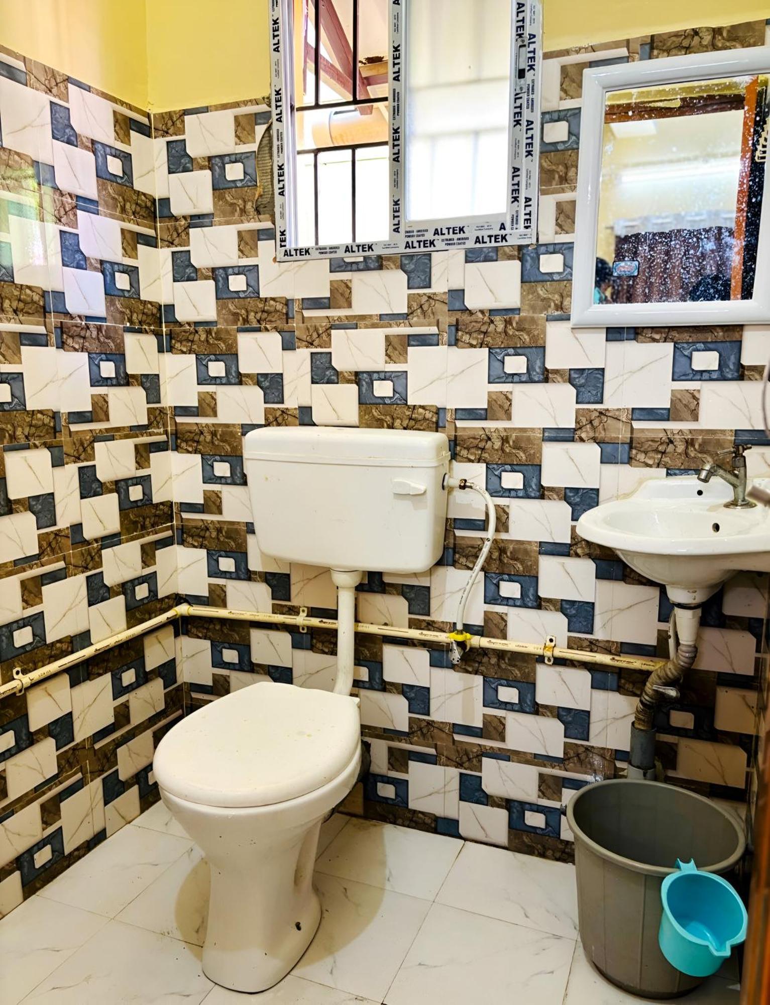 Capital Heritage Homestay Guwahati Dış mekan fotoğraf